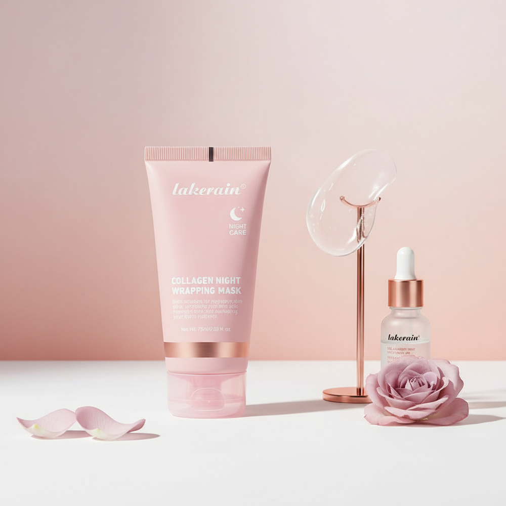 A close-up of the elegant packaging for the "Masque Peel-Off au collagène pour l'éclat" on a soft gradient background in blus