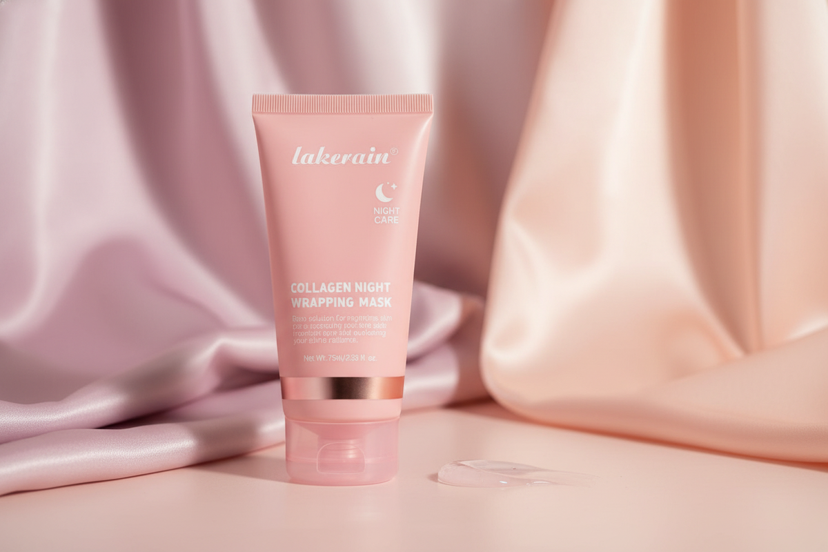 Close-up studio photo of Masque Peel-Off au collagène pour l'éclat packaging, with mask subtly applied to skin. Blush pink, p